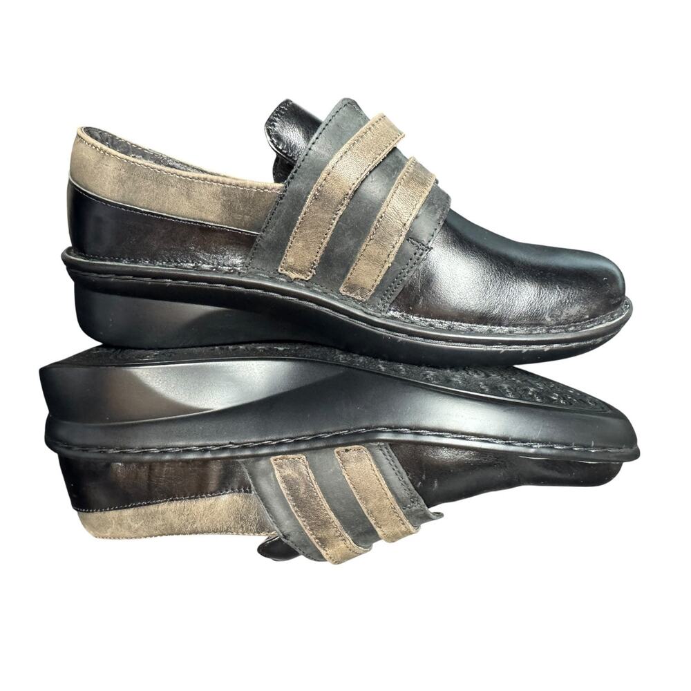 Naot Womens Celesta Loafer Size 7-7.5 EU 38 Black Leather Comfort Flat Shoe
